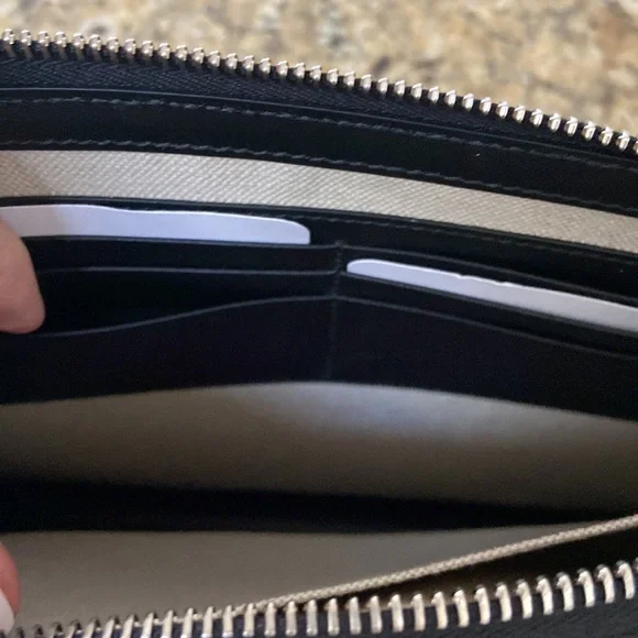 GUCCI Marmont Eagle Pouch dark grey supreme canvas clutch